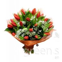 букеи к 8 марта с красными тюльпанами в подарок купить на павелецкой